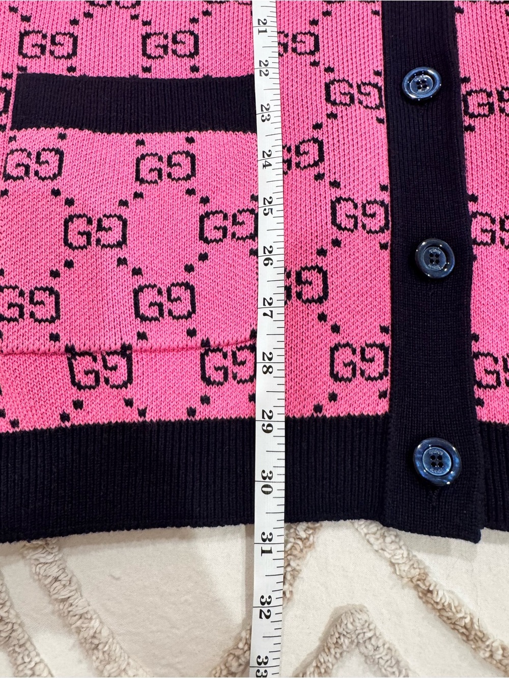 Gucci Pink and Black Knit Cardigan with Signature Label - Picture 15 of 15